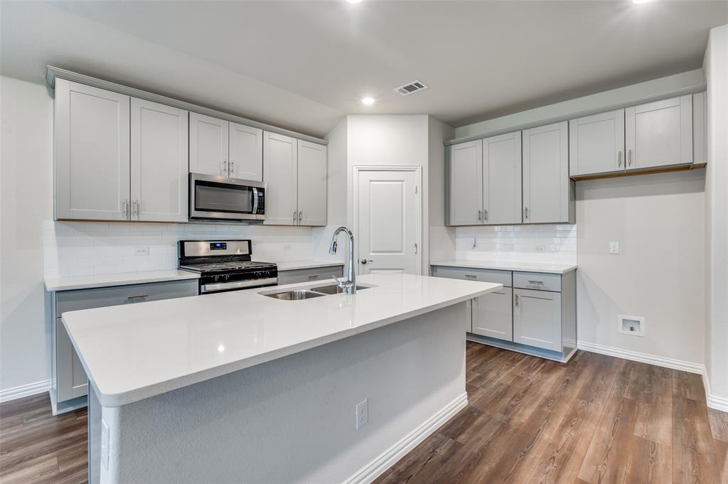 Falcon Place - Residential