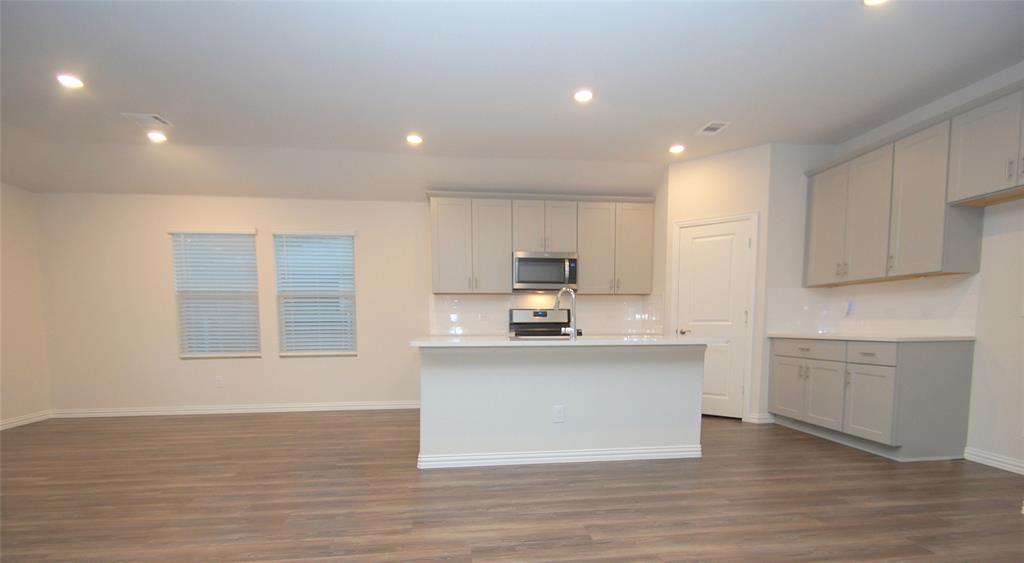 Falcon Place - Residential