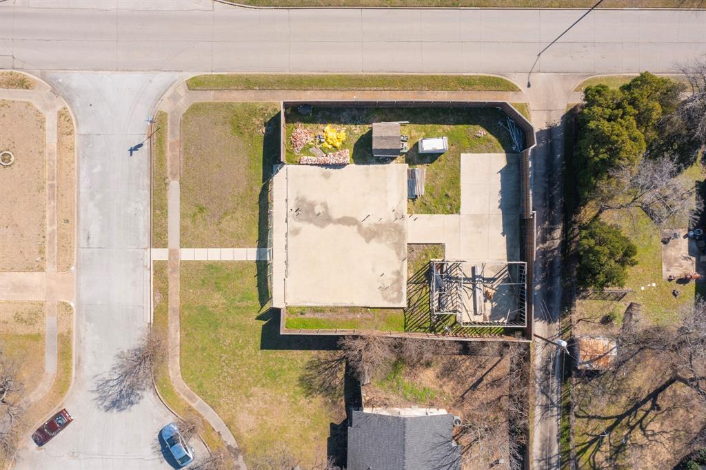 301 Coral Circle