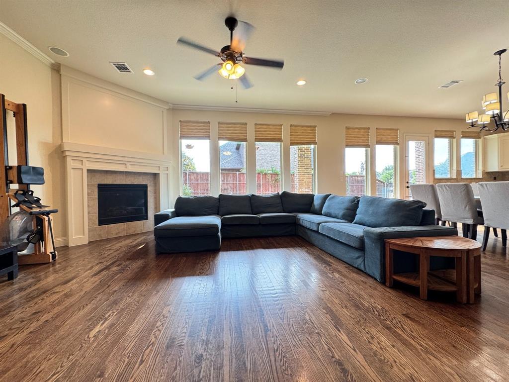 8844 Laurel Lane
