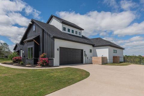 A home in Granbury