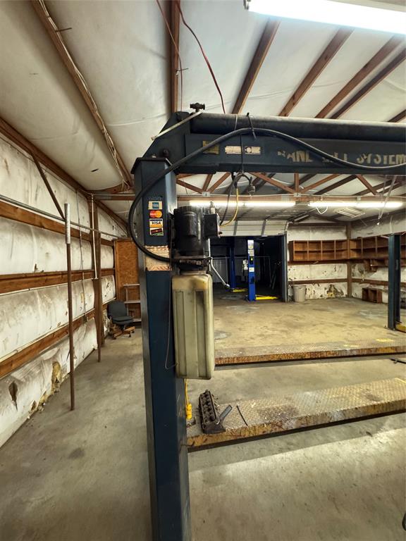 none - Commercial Sale