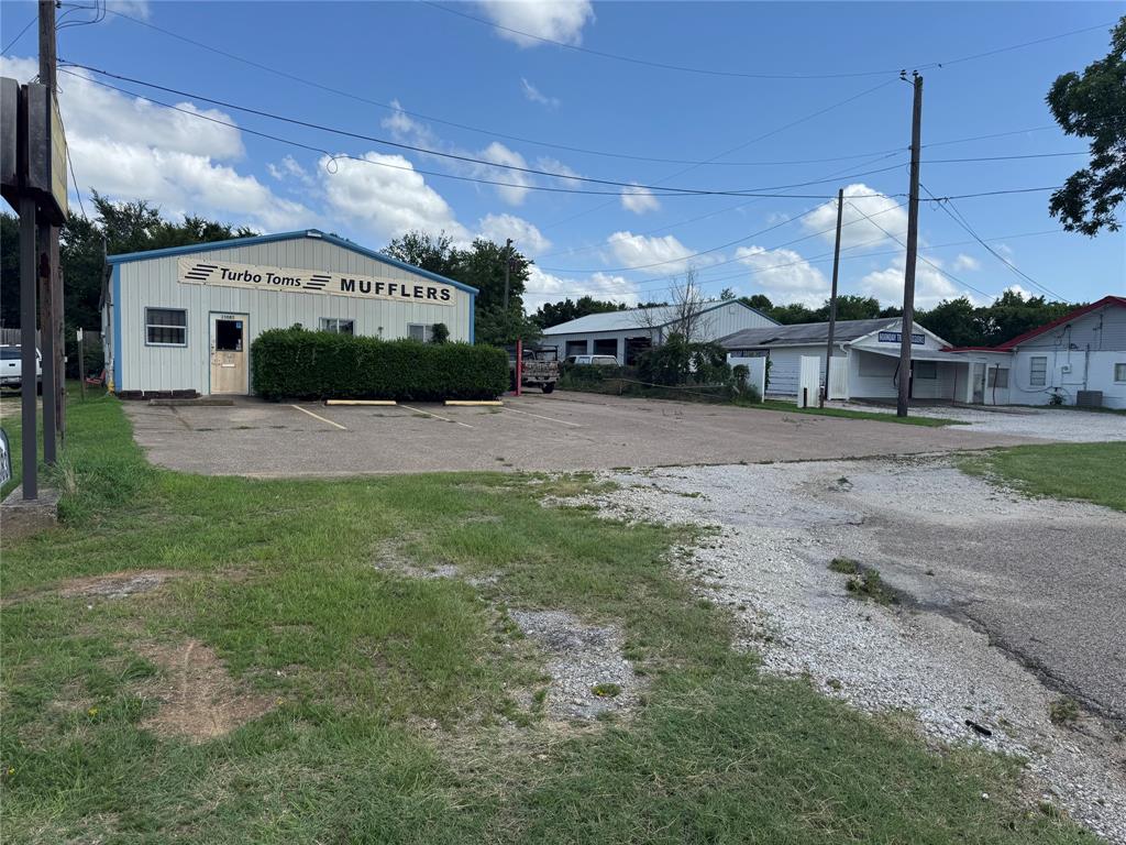 none - Commercial Sale