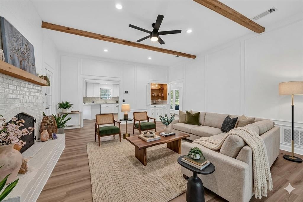 1712 Copper Creek Drive