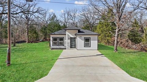 120 Running Deer Road Mabank TX 75156