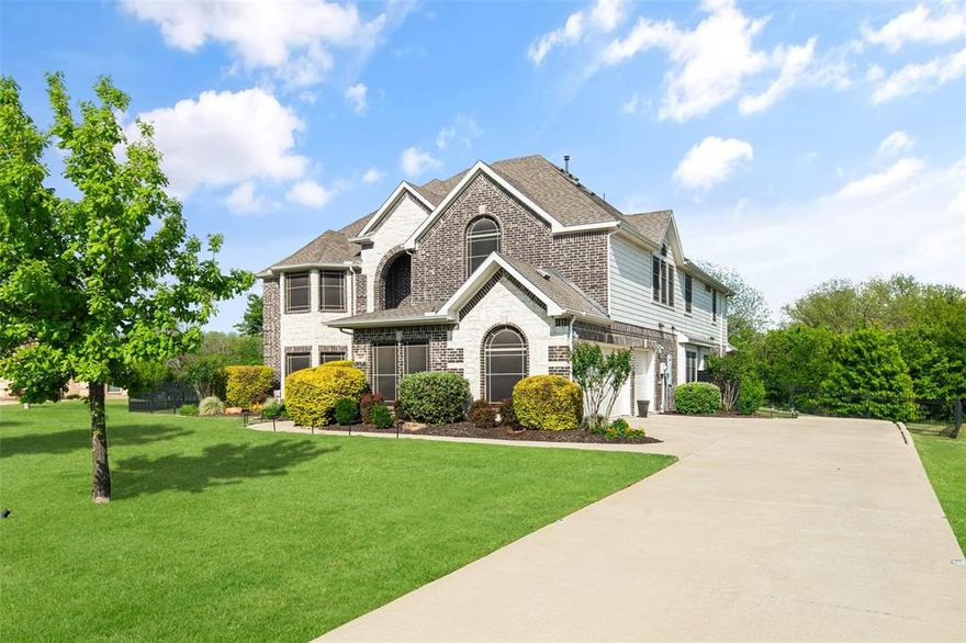UST REDUCED 1-ACRE GREENBELT ESTATE  4,327 SQ FT

Commanding presence meets rare privacy on this 1-acre greenbelt property in Cross Roads—an opportunity where space, scale, and versatility converge.

A striking double-door entry introduces a thoughtfully designed interior spanning 4,327 square feet, offering 4 bedrooms and 3.5 bathrooms, along with a formal dining room, private office, flex space, and a dedicated media room. Multiple rooms feature closets, allowing for additional private living spaces to suit evolving needs.

Designed with intention, the home showcases dual primary suites an increasingly sought-after feature ideal for multi-generational living or extended guest accommodations without compromise.

Recent enhancements elevate both function and peace of mind, including a NEW roof (April 2026) with Class 4 shingles, new gutters, upgraded ceiling fans, and luxury vinyl plank flooring. Solar screens contribute to energy efficiency, while the 3-car garage provides substantial storage and utility.

Outdoors, a large covered patio opens to a serene, tree-lined greenbelt backdrop delivering a level of privacy and natural setting rarely found, with no rear