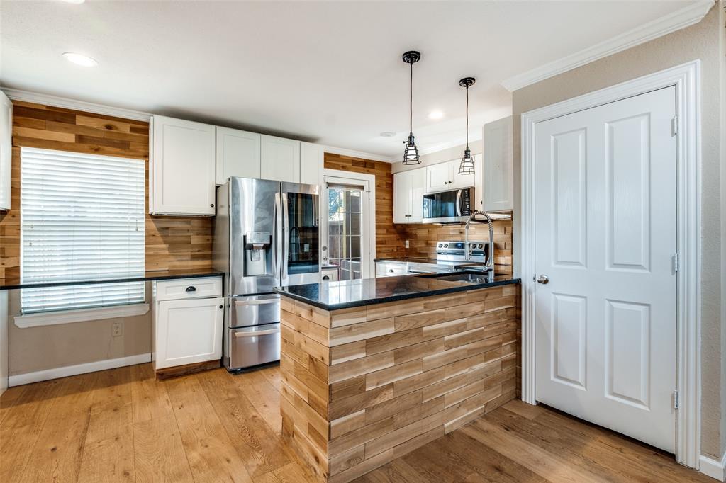 Montebella Condos - Residential Lease