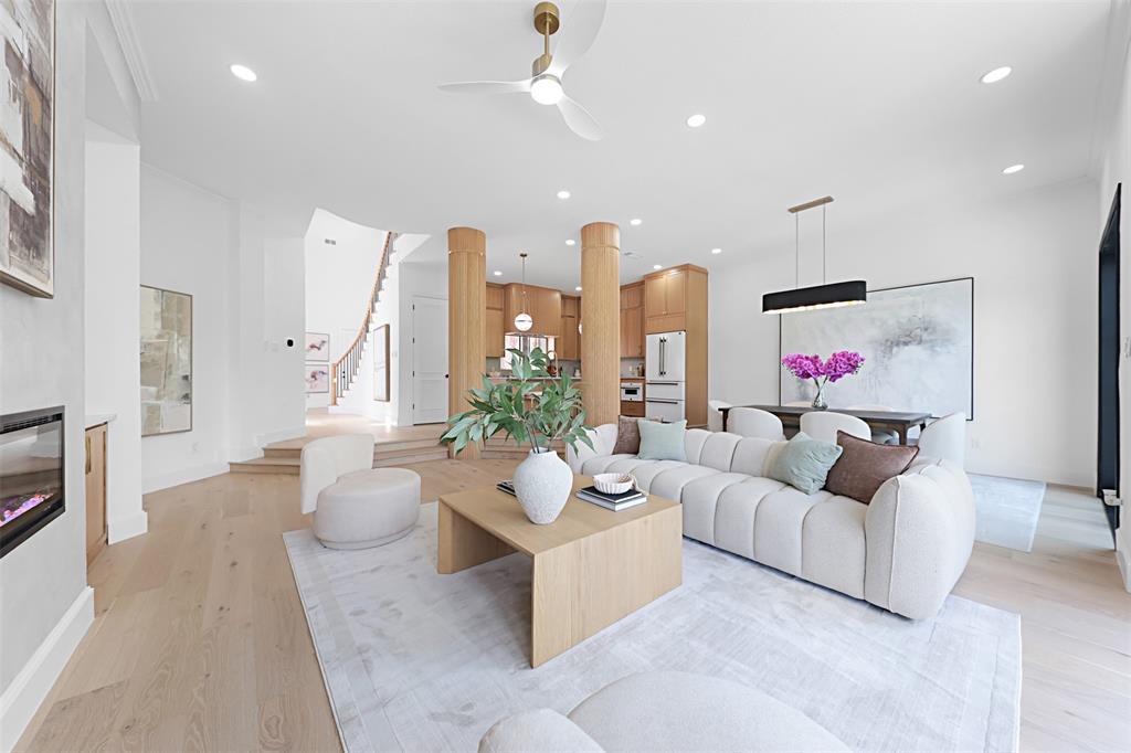 5644 Gleneagles Drive