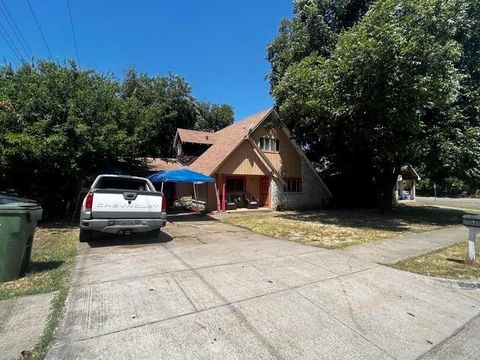 816 Hillcrest Drive Arlington TX 76010