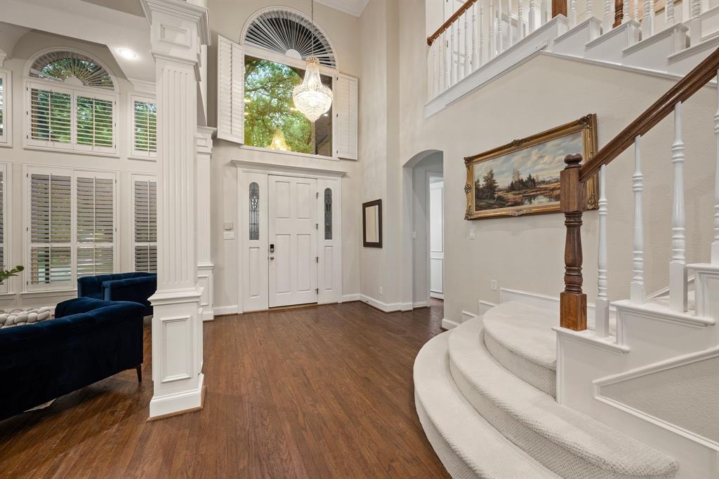 3128 Woodland Heights Circle