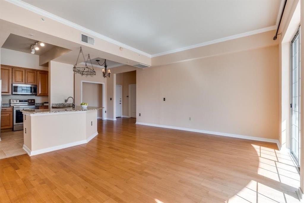 Renaissance at Turtle Crk Condo - Residential