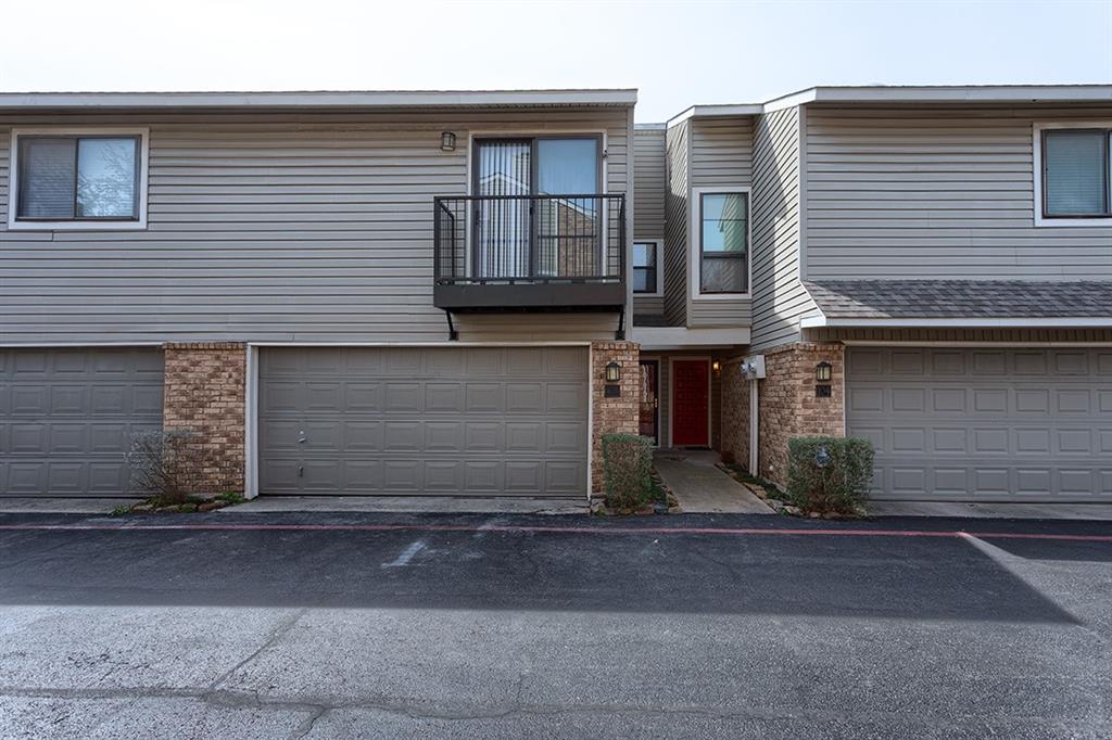 Claymore Park Condos - Residential