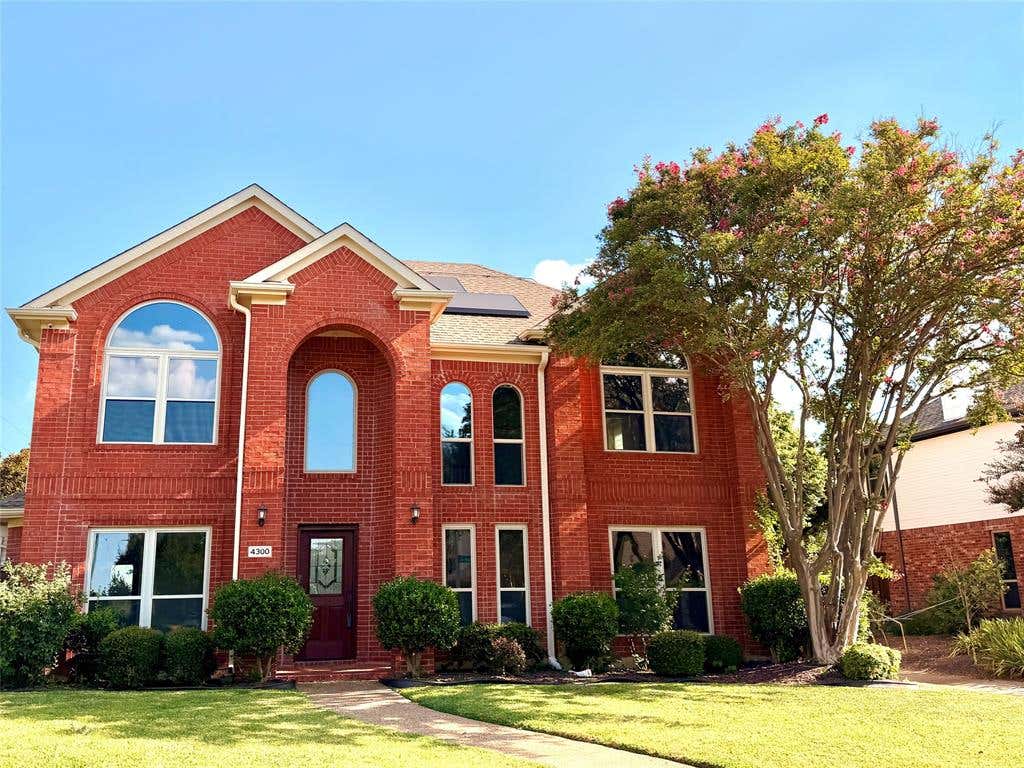 Photo of 4300 Giovanni Drive, Plano, TX 75024 (MLS # 21342027)