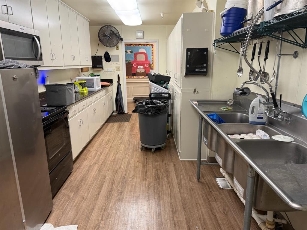 Water Oak Retail Center Add - Commercial Sale