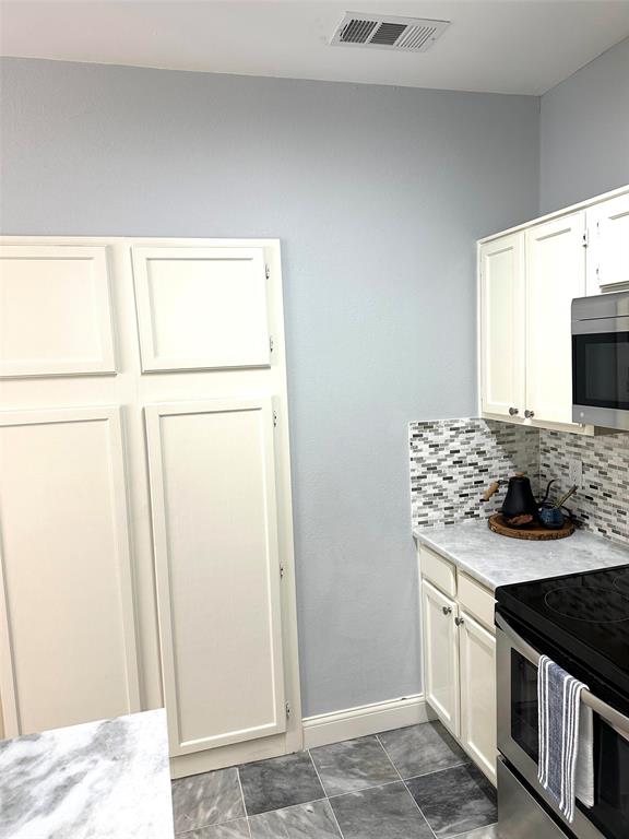 Oaks On Montfort Ph 02 03 04 - Residential