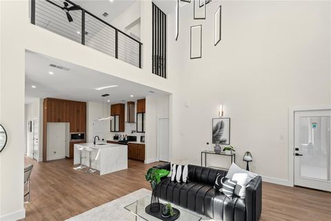 3634 Darien Street Dallas TX 75212