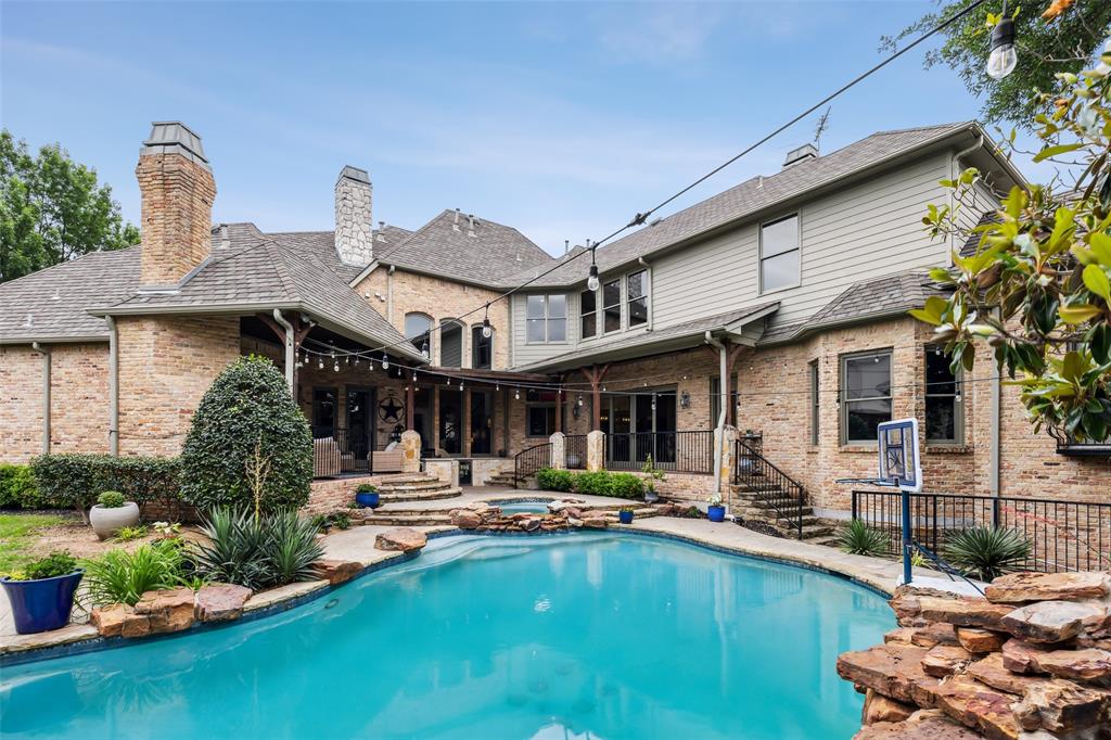 Starwood Ph Four Village 15 - Residential