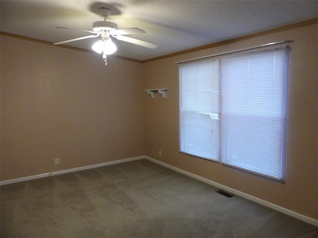 Lindsey - Residential