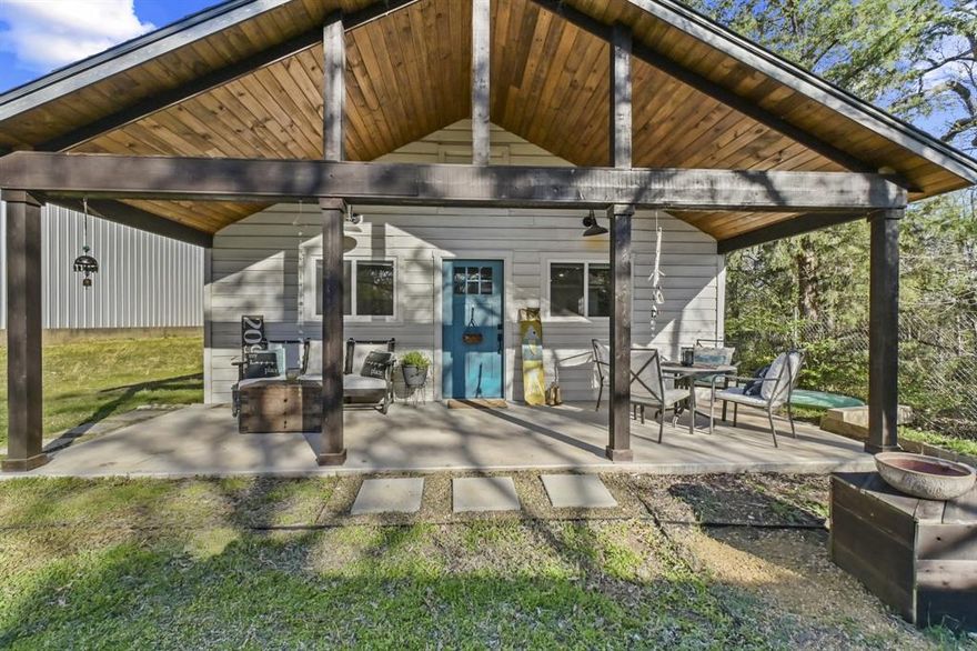 Completely renovated and full of charm, this 1-bedroom, 1-bath retreat near Lake Texoma is the perfect weekend getaway, investment property, or Airbnb opportunity.

Situated on a spacious 0.25-acre lot, this ~1,000 sq ft home has been thoughtfully updated throughout while maintaining its cozy character. Enjoy peaceful lake views and the relaxed lifestyle Pottsboro is known for.

The open living space flows seamlessly into the updated kitchen and private bedroom suite, creating a bright, inviting atmosphere that guests and owners alike will appreciate.

Turnkey and ready to generate income, this property is ideal for short-term rental or personal use. Located just minutes from marinas, boat ramps, dining, and everything Lake Texoma has to offer.

Perfect combination of comfort, location, and income potential—don’t miss this opportunity.