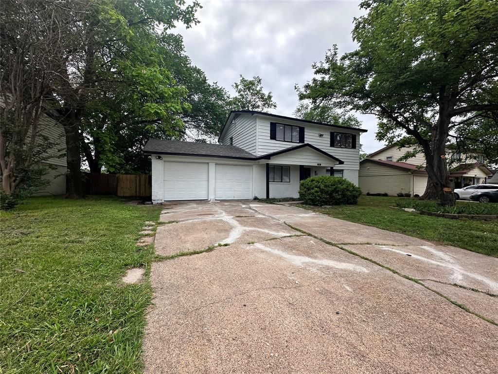 Photo of 816 Willowbrook Drive, Mesquite, TX 75149 (MLS # 21240979)