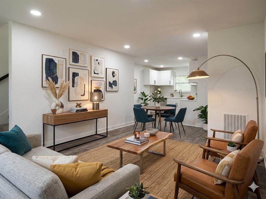 Photo of 816 Willowbrook Drive, Mesquite, TX 75149 (MLS # 21240979)