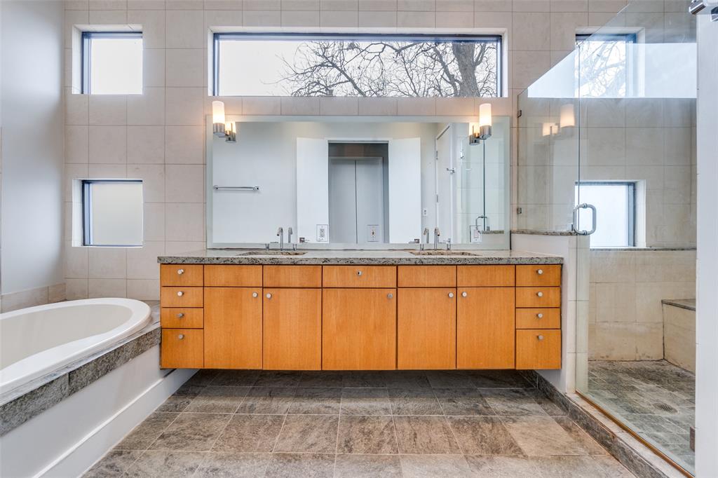 Metro Holland - Residential