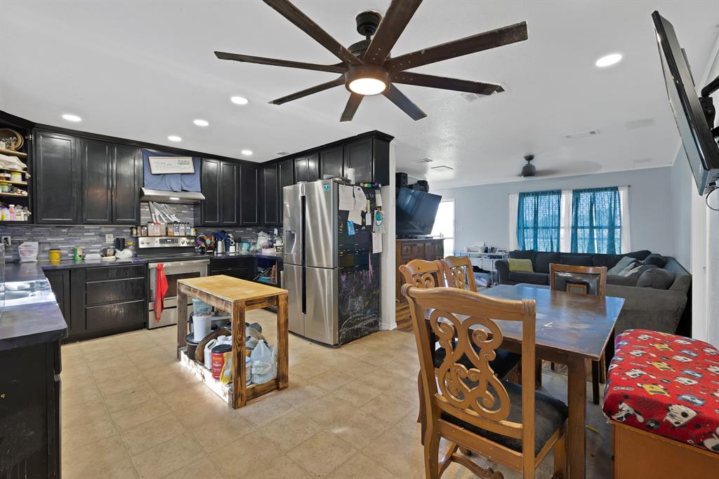 6113 Hawk Court