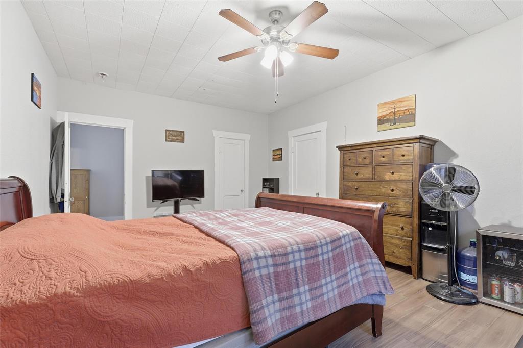 Original Cleburn - Residential