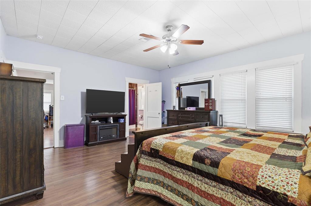 Original Cleburn - Residential