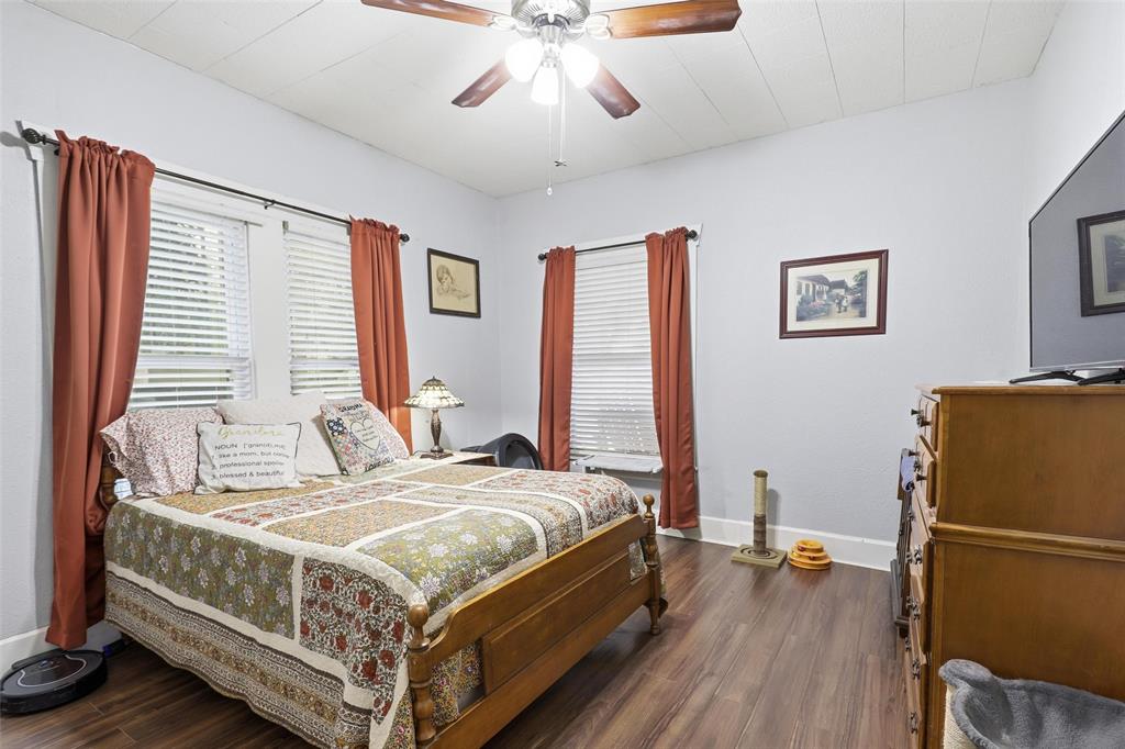 Original Cleburn - Residential