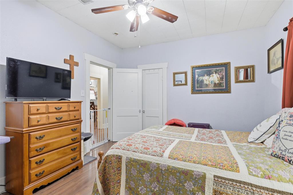 Original Cleburn - Residential