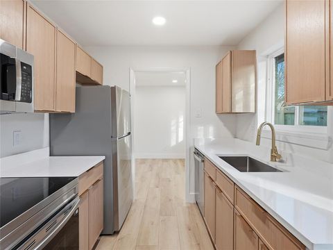 1725 R Avenue Plano TX 75074