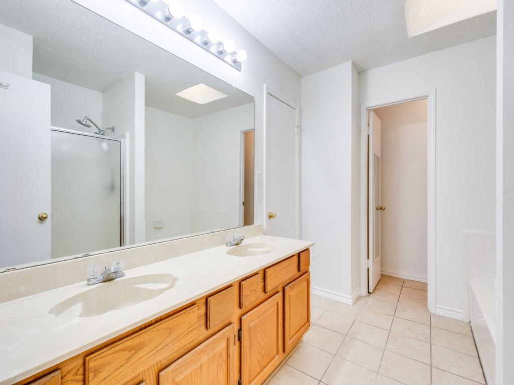 Huntington Village Add - Residential