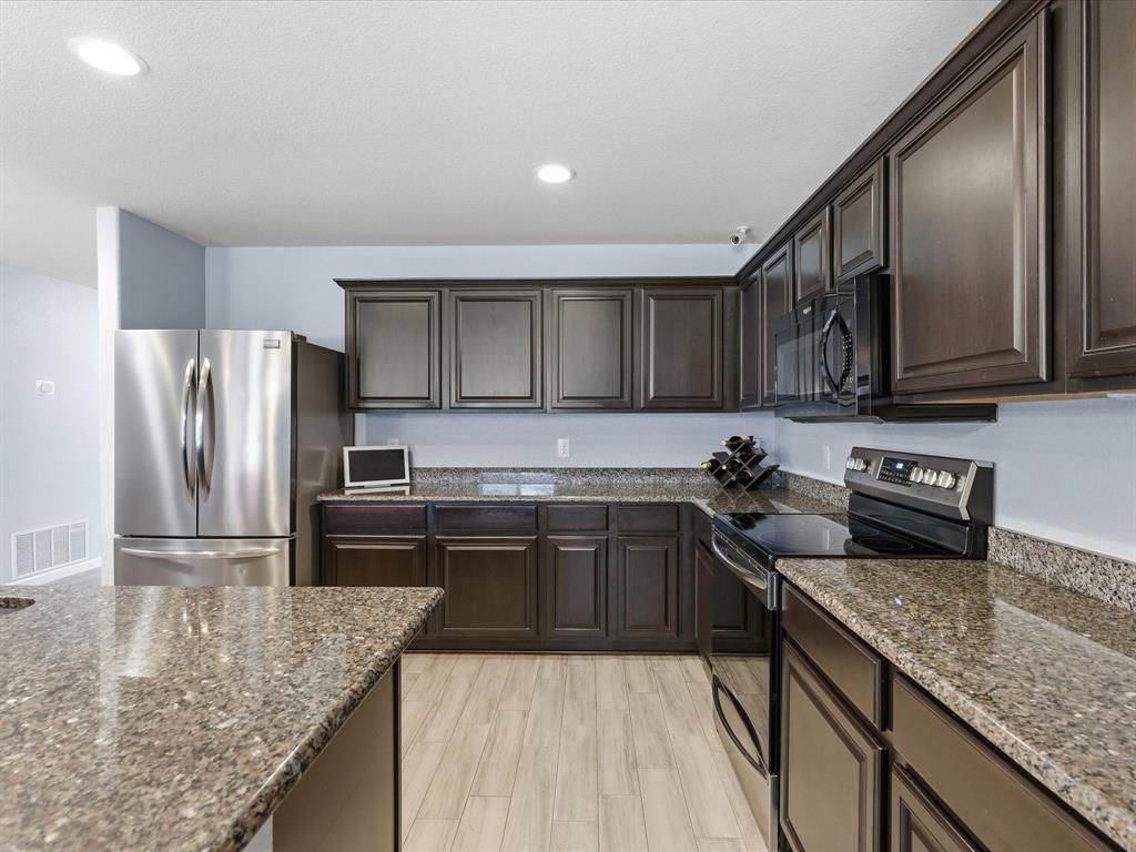 Lake Vista Ranch - Residential