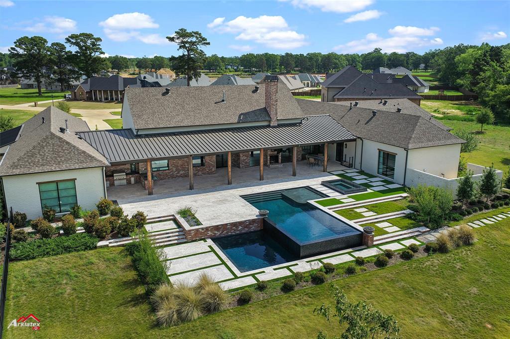 236 Sam Willen Drive