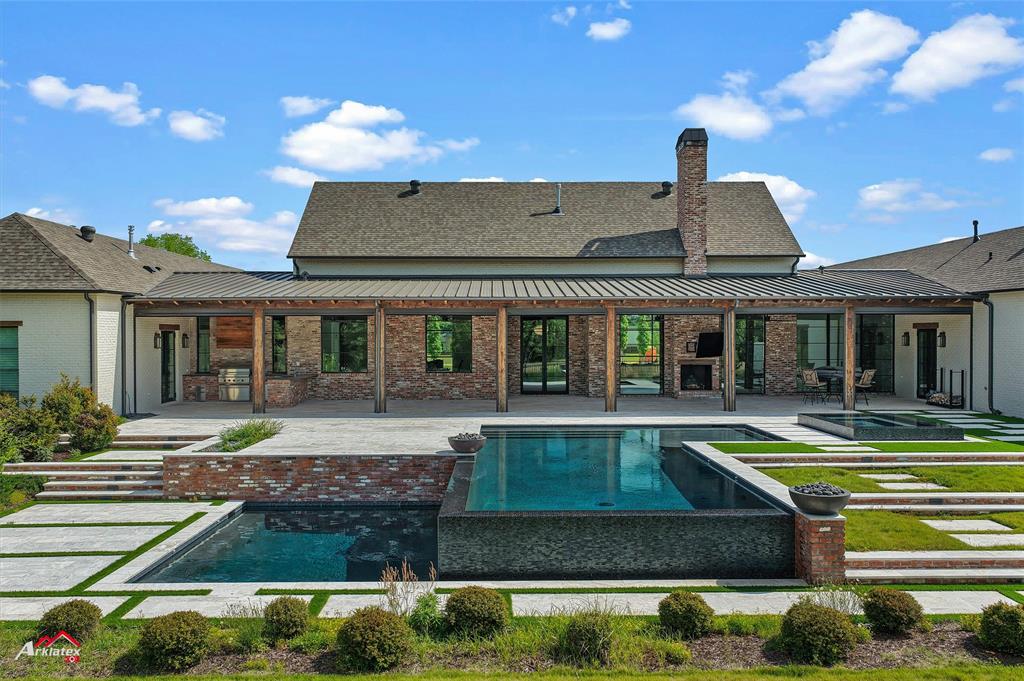 236 Sam Willen Drive
