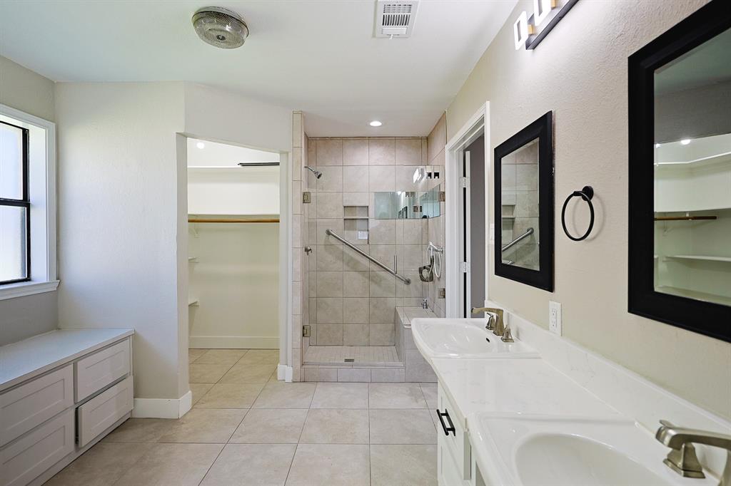 Meadow View - Residential