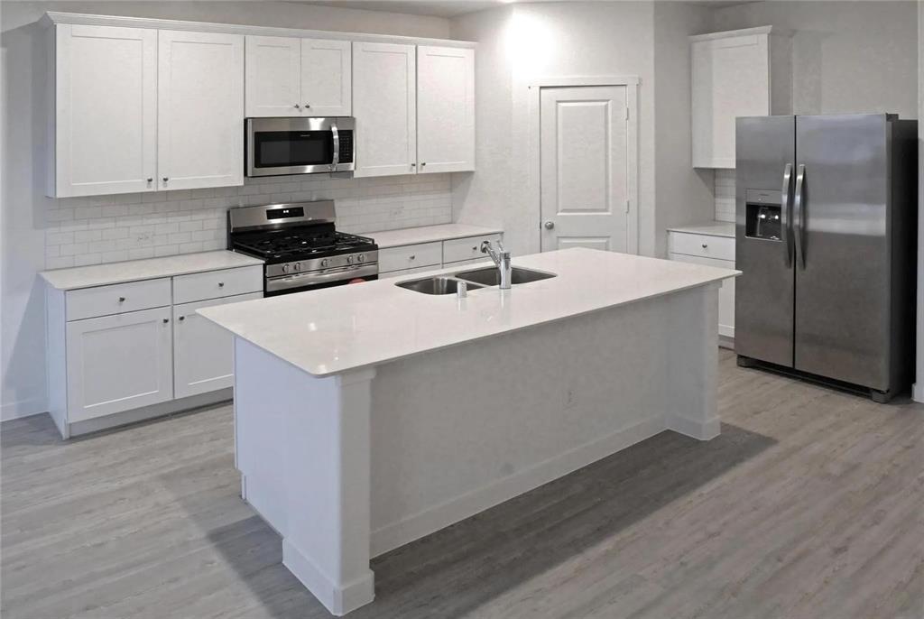 Shaded Tree Ph 1 - Residential Lease