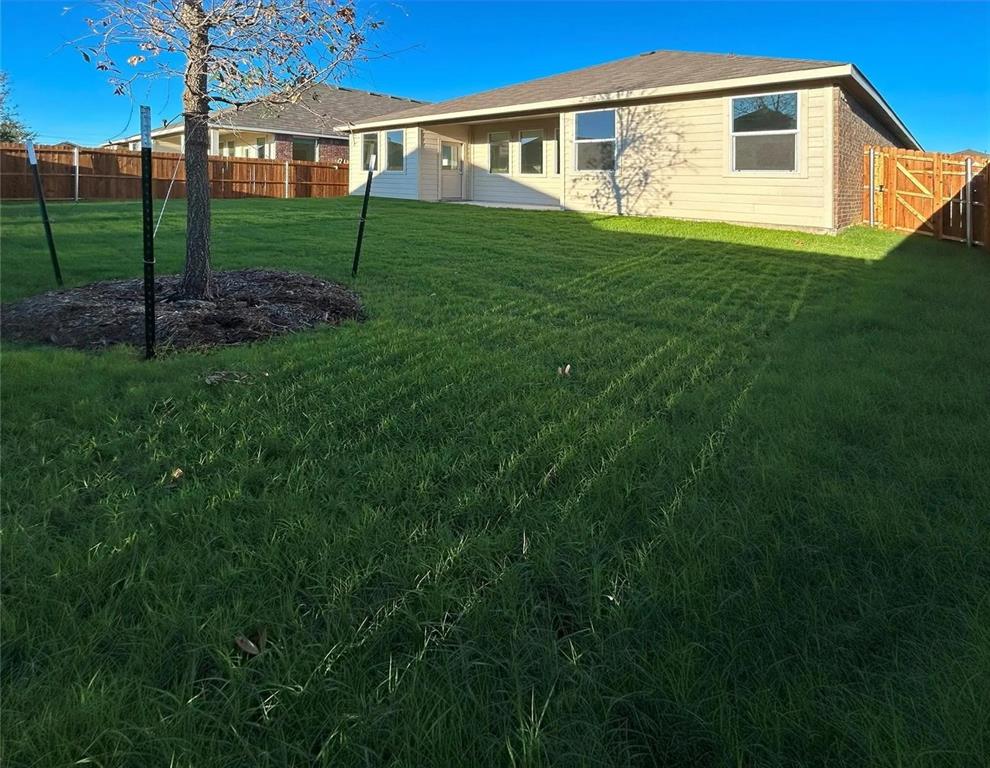 Shaded Tree Ph 1 - Residential Lease