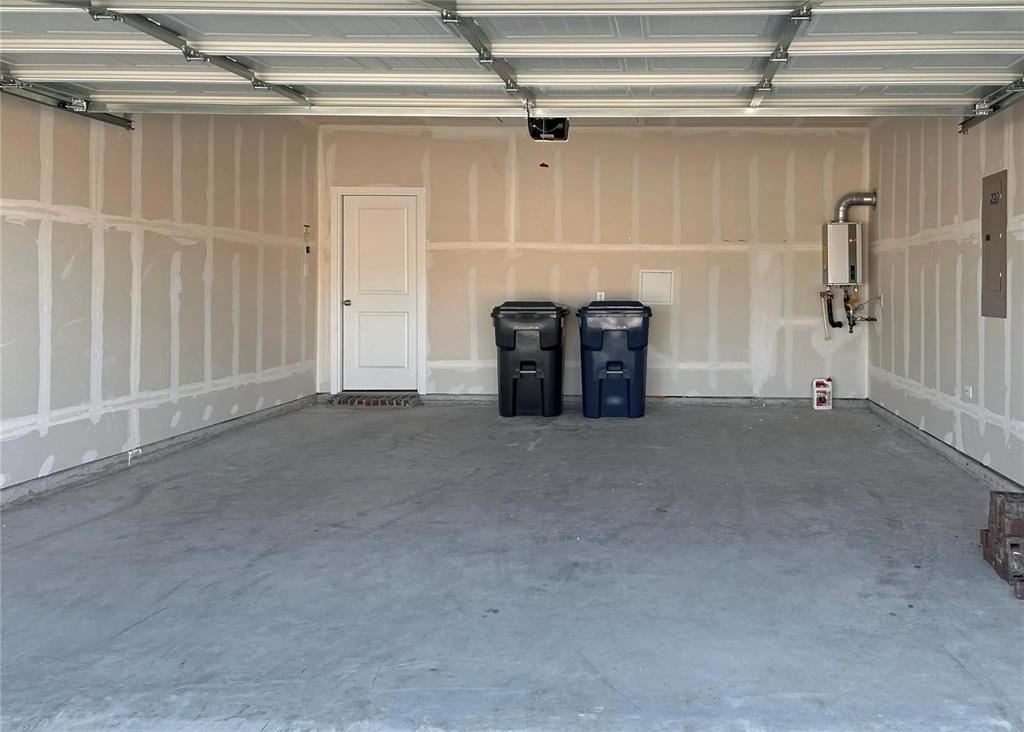 Shaded Tree Ph 1 - Residential Lease