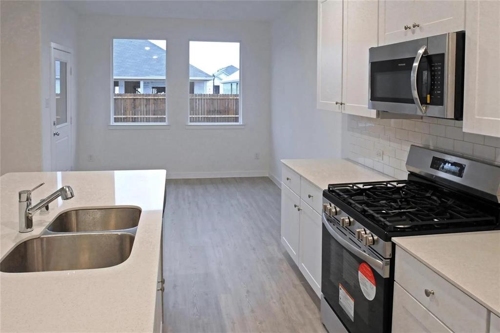 Shaded Tree Ph 1 - Residential Lease