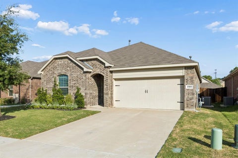 Photo of 8109 Green Heron Drive, McKinney, TX 75071 (MLS # 21364991)