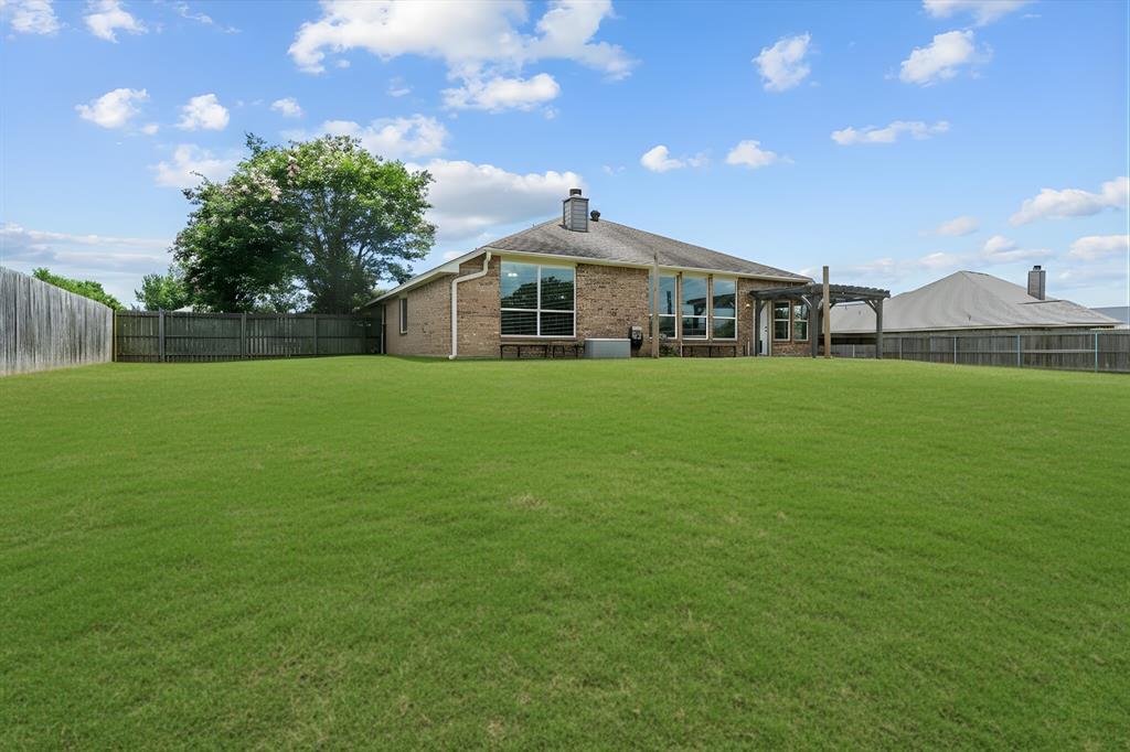 Woodlands Sanders - Residential