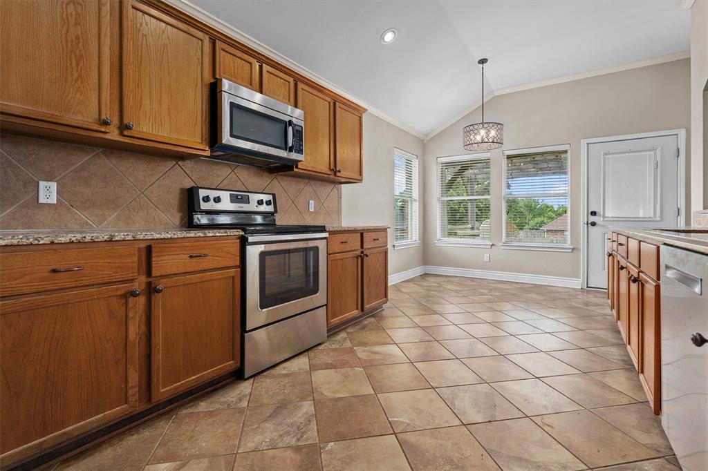 Woodlands Sanders - Residential