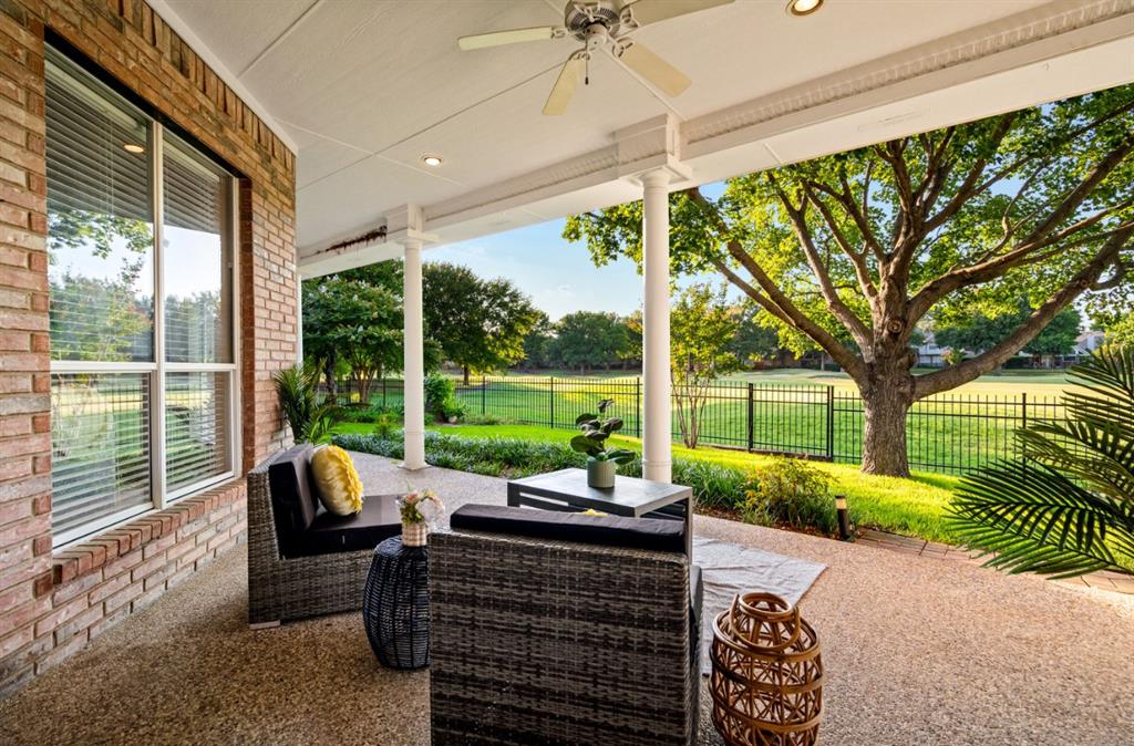 824 Parkwood Court