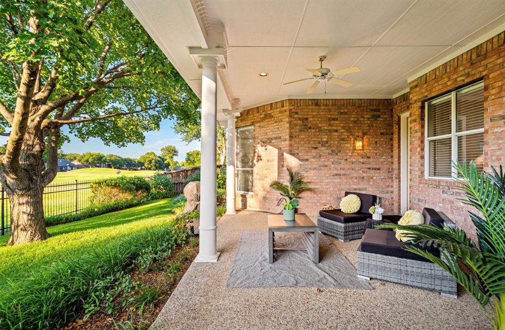 824 Parkwood Court