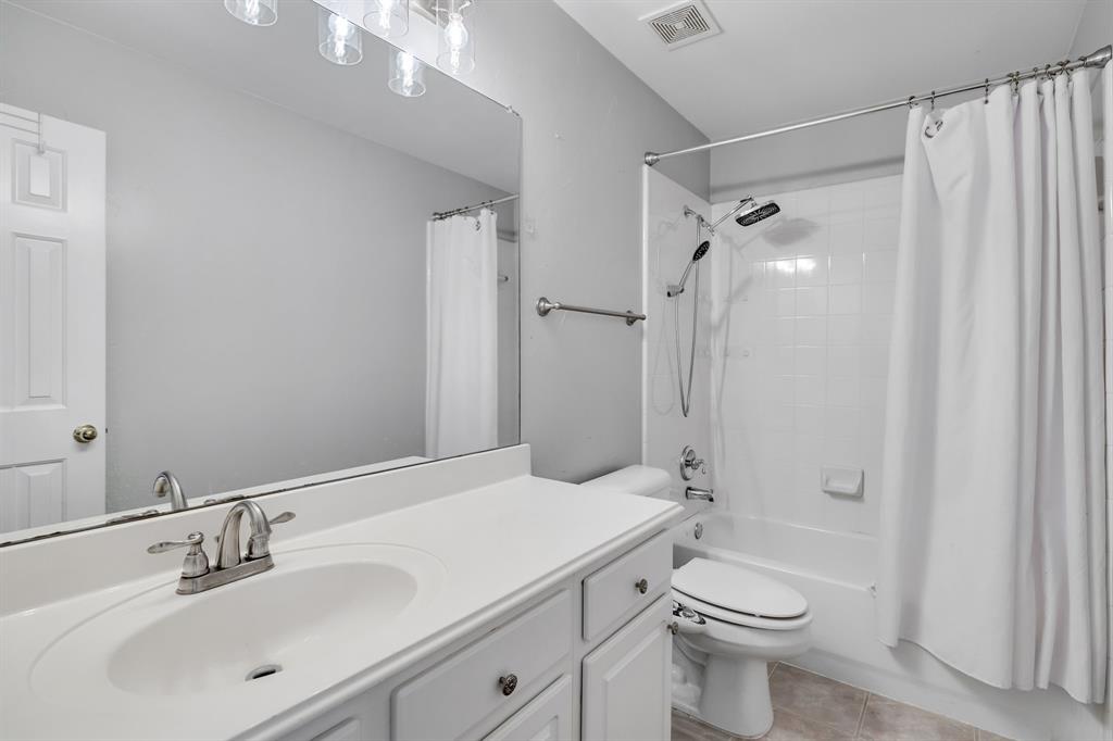 Frankford Meadow II - Residential