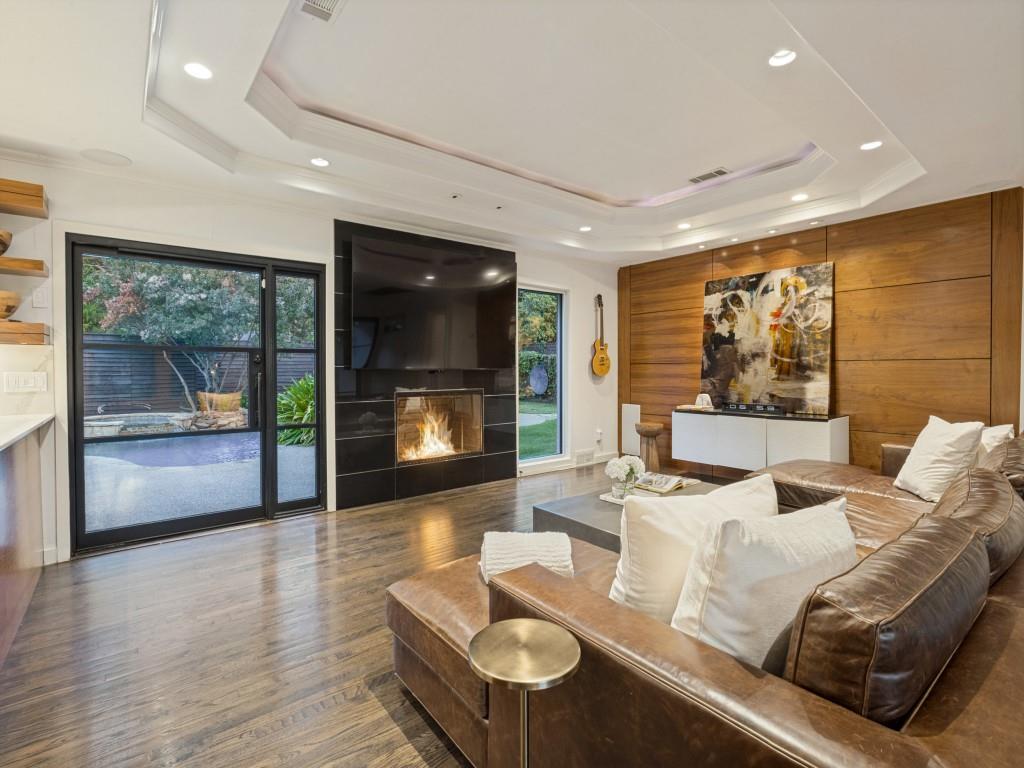 10314 Sherbrook Lane