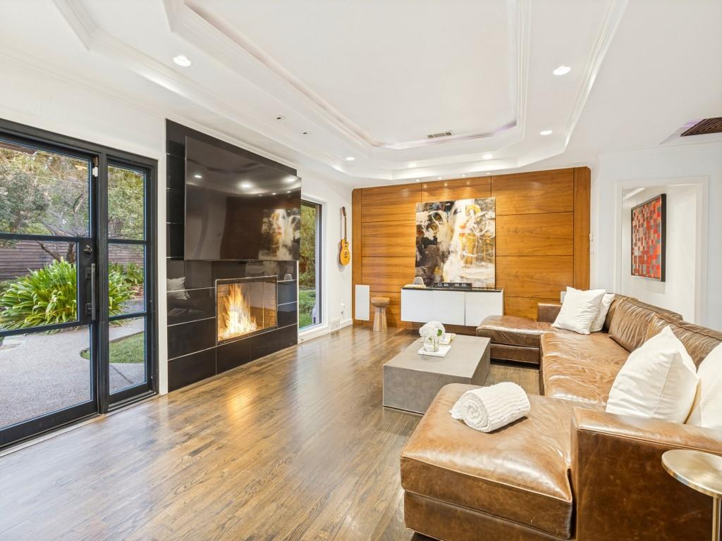 10314 Sherbrook Lane