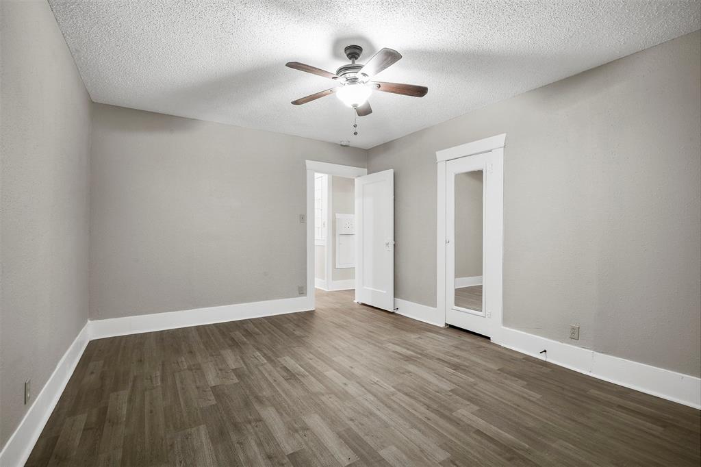509 E Heron